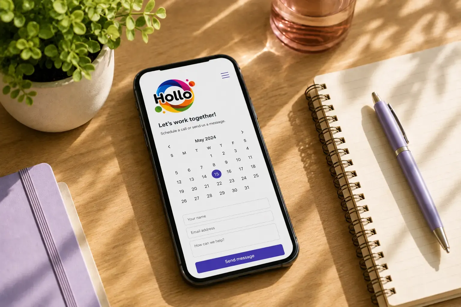 Programare online a unui apel cu echipa Hollo